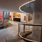 Excelente Studio No Centro Em Frente Ao Metro