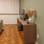 Excelente Studio No Centro Em Frente Ao Metro
