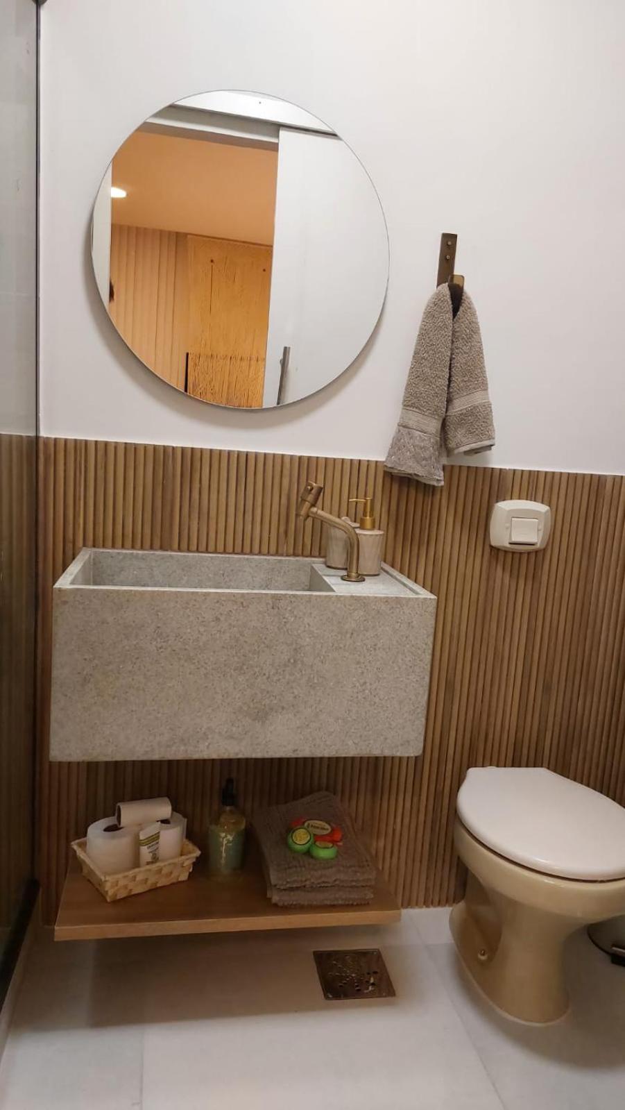 Apartamento Excelente No Centro Em Frente Ao Metro